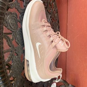 Nike Air Max size 8.5